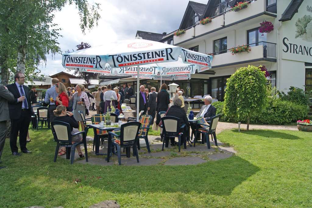 Prima Hotel Strandcafe Roßbach Exteriör bild