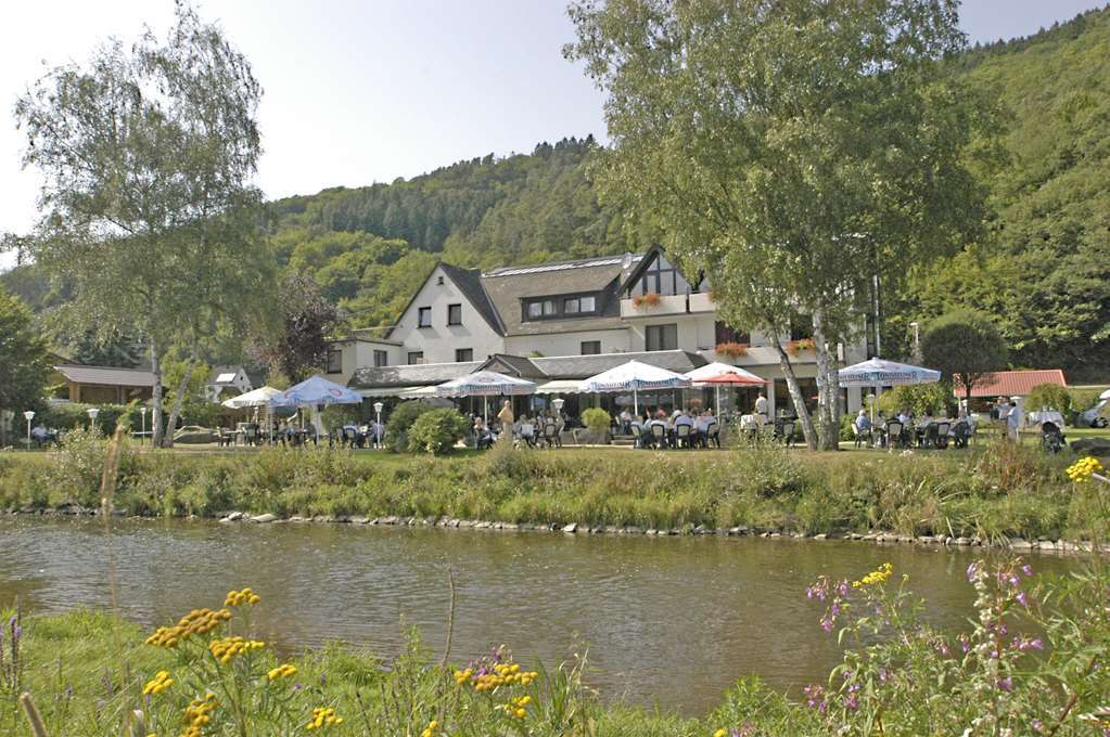 Prima Hotel Strandcafe Roßbach Exteriör bild